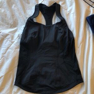 Lululemon tank top built in bra